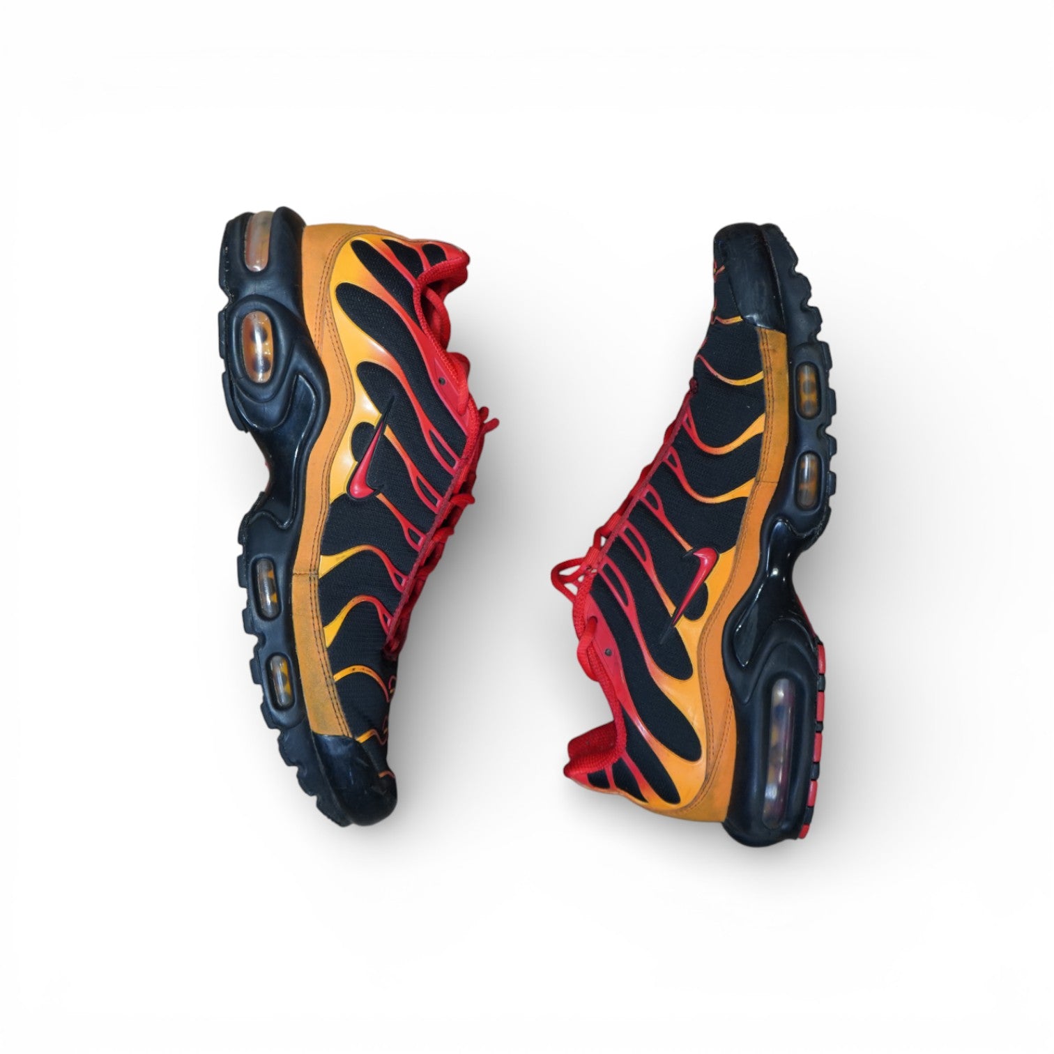 Nike TNs Volcano Red